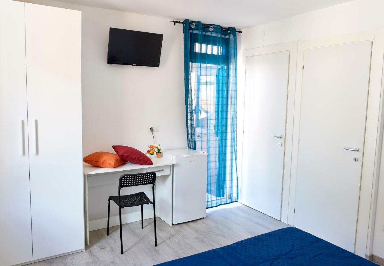 カステッランマーレ・デル・ゴルフォ Sole Di Castellammare Bed & Breakfast エクステリア 写真