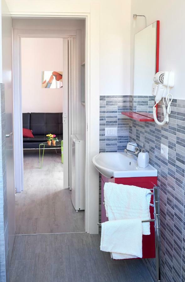 カステッランマーレ・デル・ゴルフォ Sole Di Castellammare Bed & Breakfast エクステリア 写真